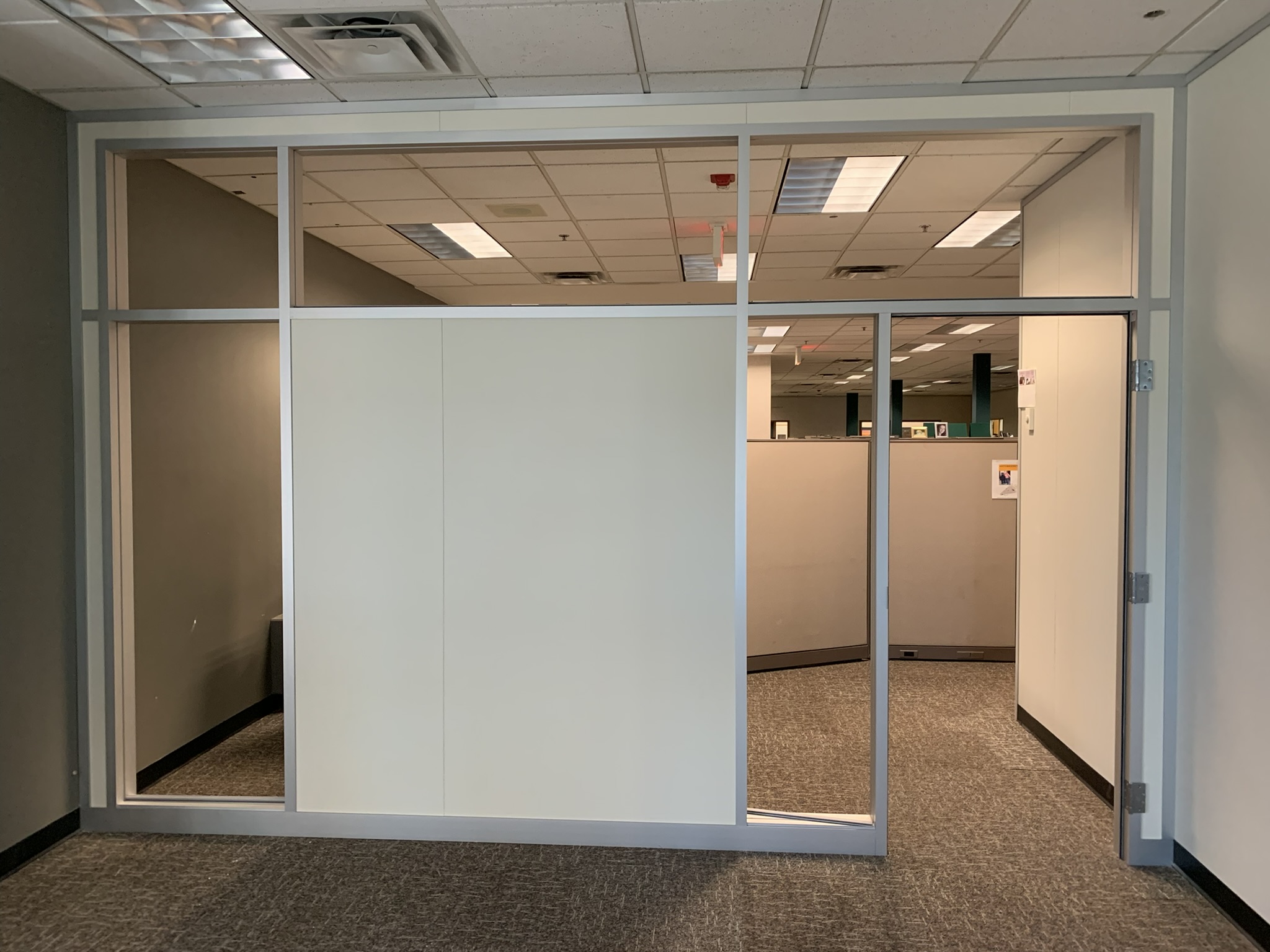 Aluminum door and windows